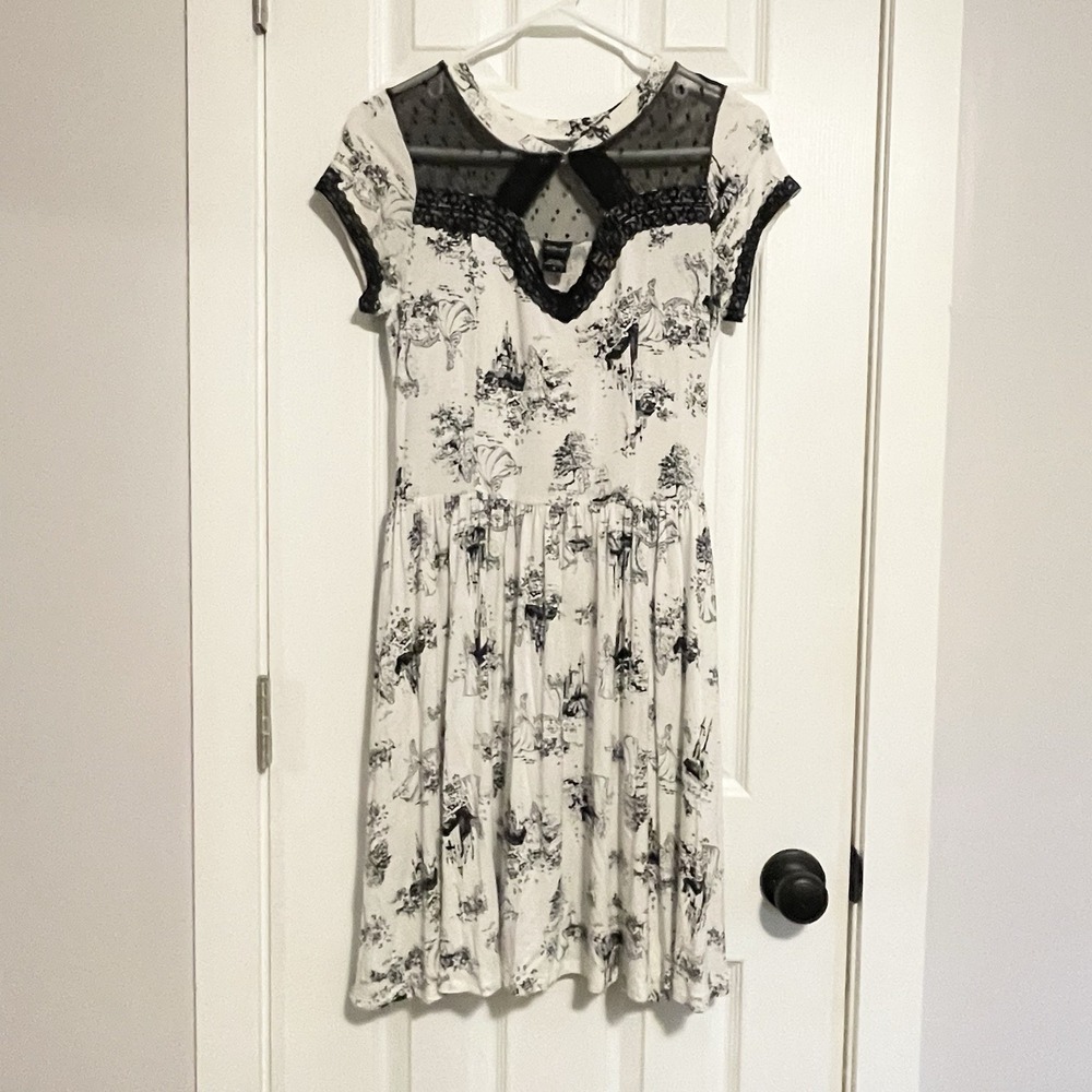 Disney Princess White & Black Toile Lace Print Dress Stretchy Womens Small S